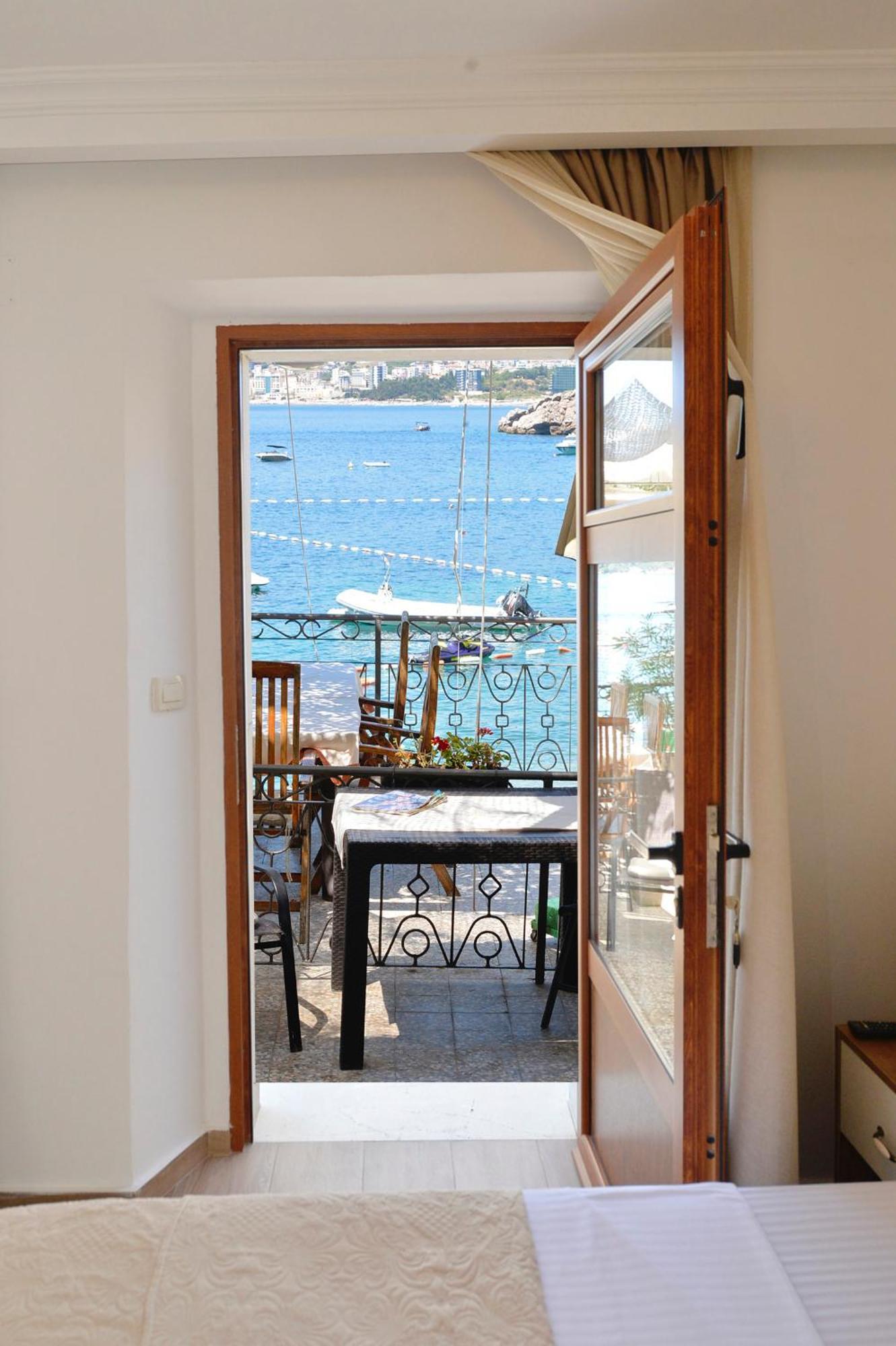Prova Apartment *